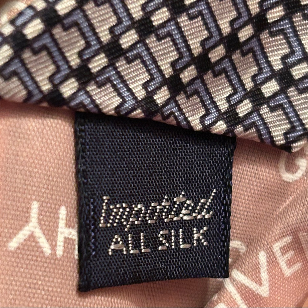 Vintage 80s Silk Givenchy Men’s Blue Cream Geometric Print Tie - Picture 4 of 5